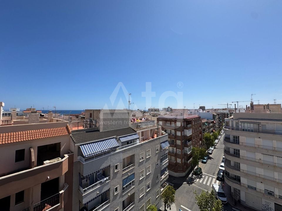 2 bedroom Penthouse in Torrevieja - AG97074 - Photo - 38