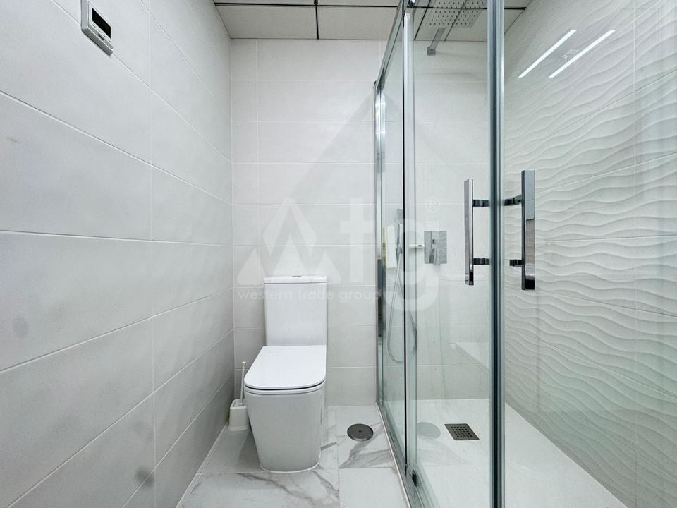 2 bedroom Penthouse in Torrevieja - AG97074 - Photo - 25