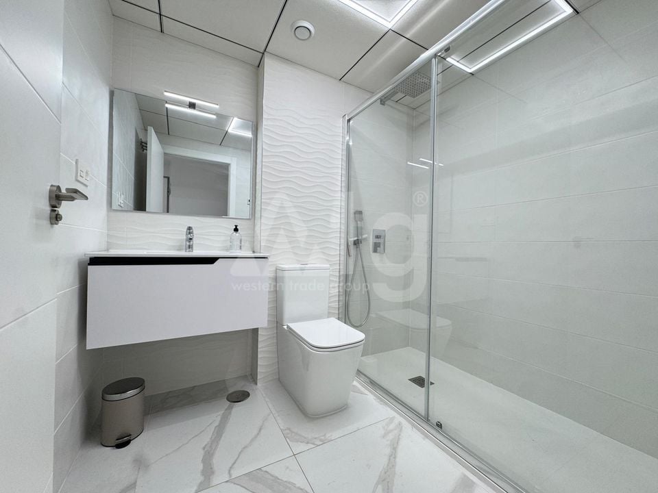 2 bedroom Penthouse in Torrevieja - AG97074 - Photo - 20