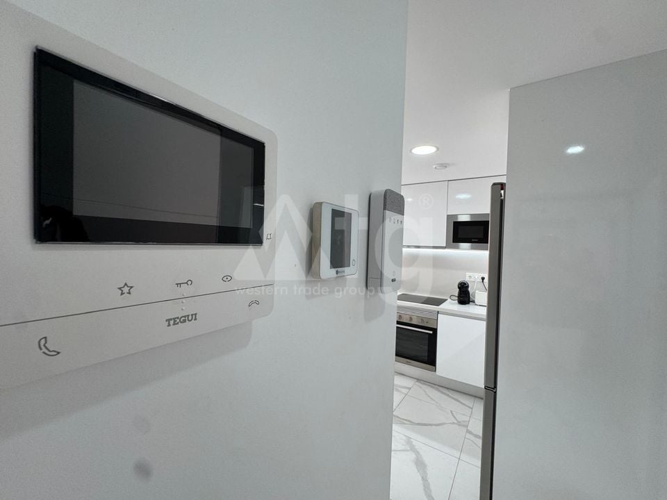 2 bedroom Penthouse in Torrevieja - AG97074 - Photo - 28