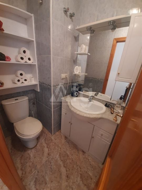 2 Schlafzimmer Appartement in Torrevieja - TT62748 - Foto - 9