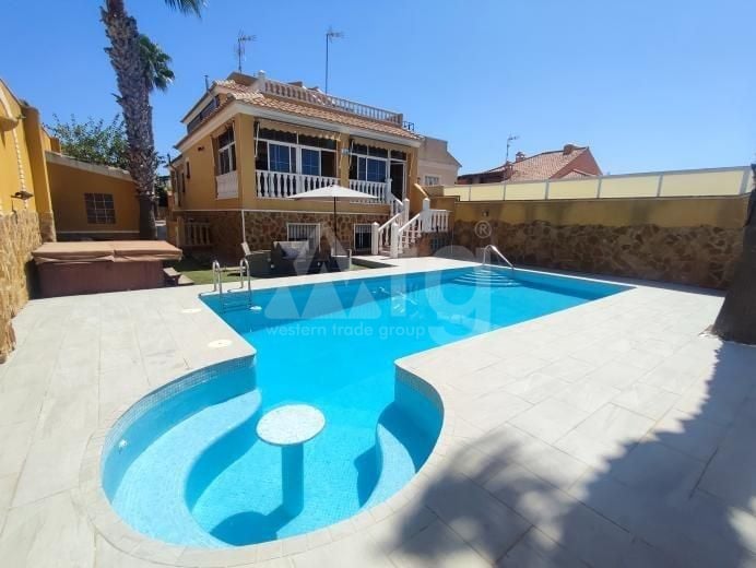 6 bedroom Villa in Torrevieja - SHL63096 - Photo - 2