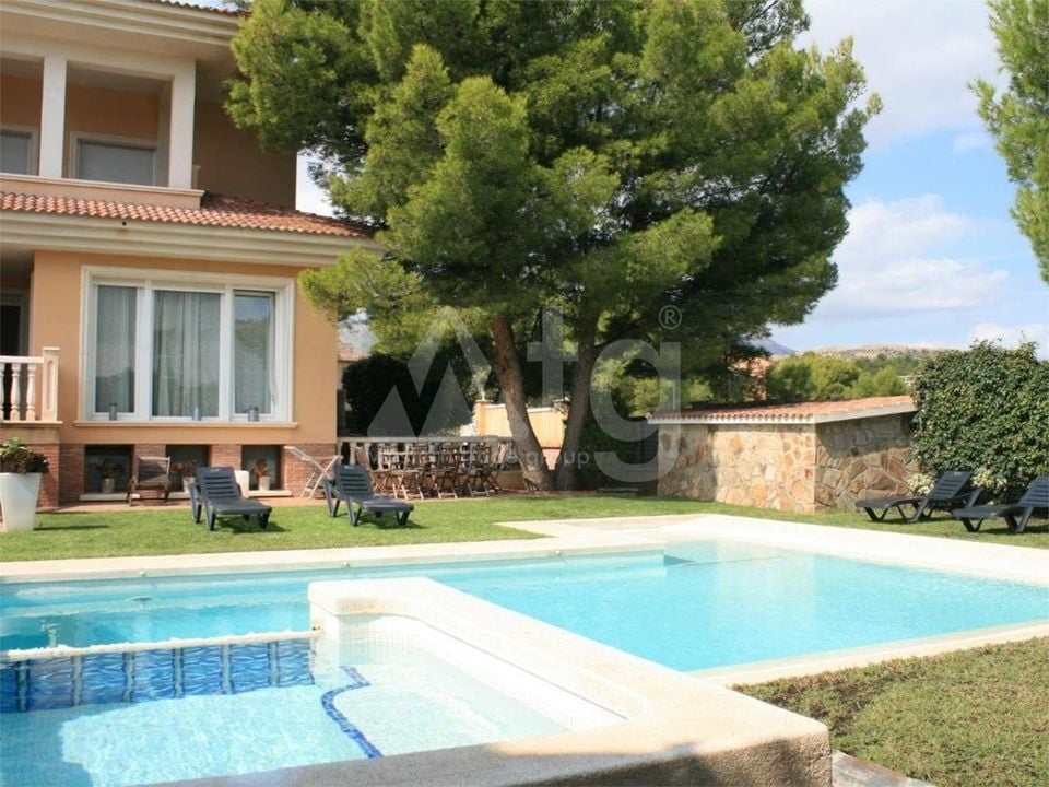Villa de 5 habitaciones en Alfaz del Pi - CPP63414 - Foto - 1