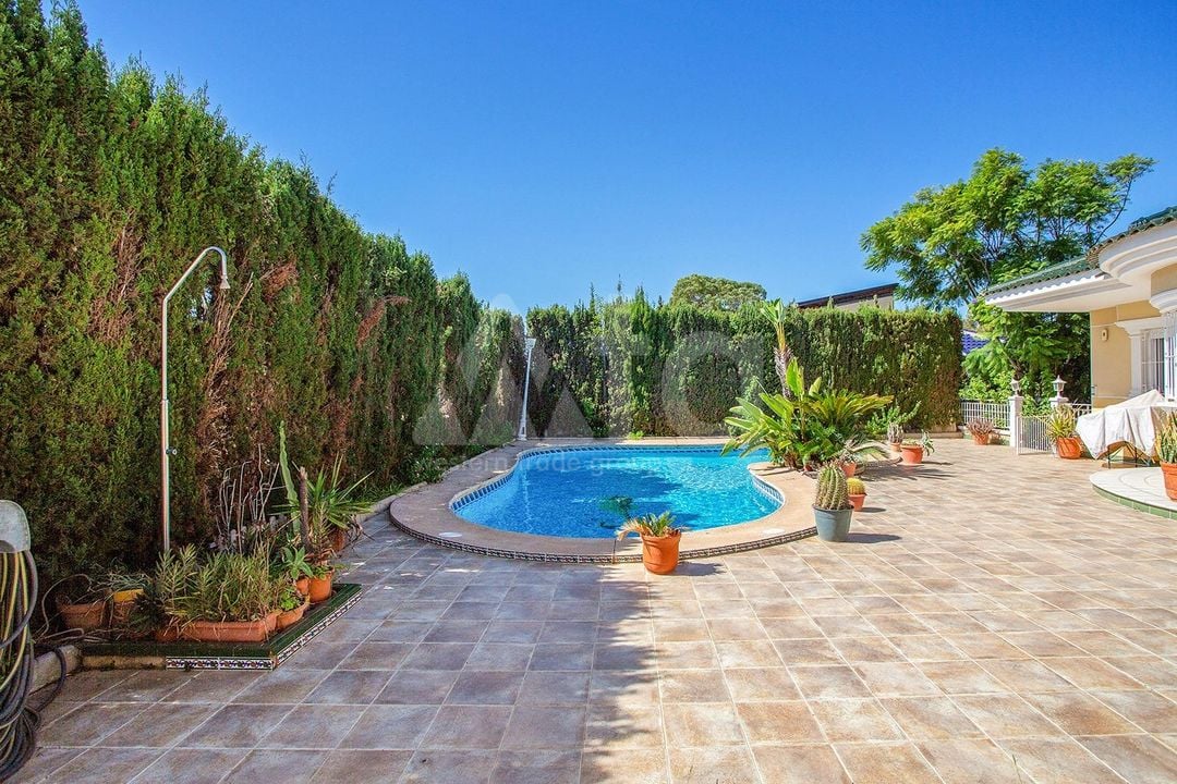 5 bedroom Villa in Torrevieja - GVS64867 - Photo - 3