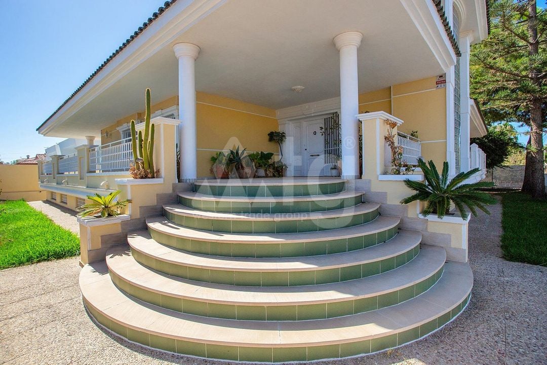 5 bedroom Villa in Torrevieja - GVS64867 - Photo - 4