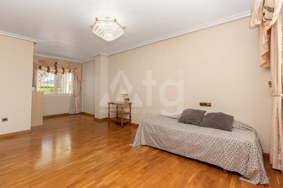 5 bedroom Villa in Torrevieja - GVS64867 - Photo - 23