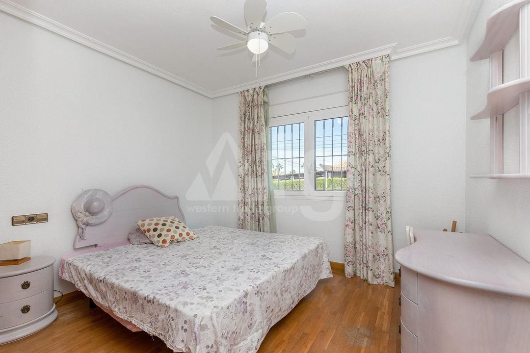 5 bedroom Villa in Torrevieja - GVS64867 - Photo - 18