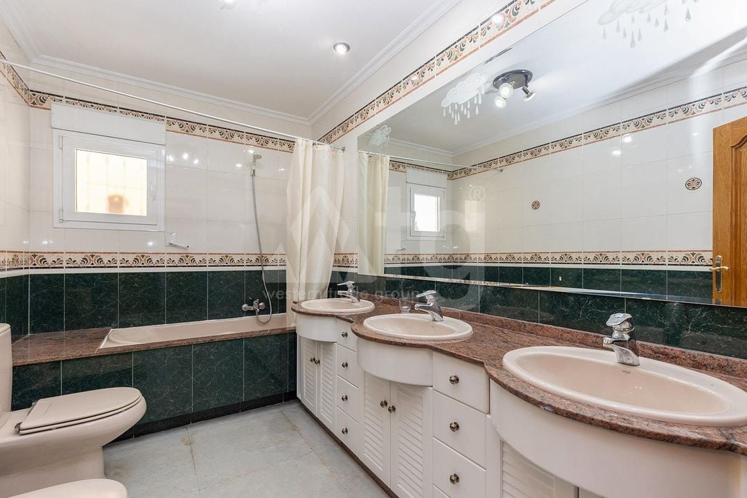 5 bedroom Villa in Torrevieja - GVS64867 - Photo - 35