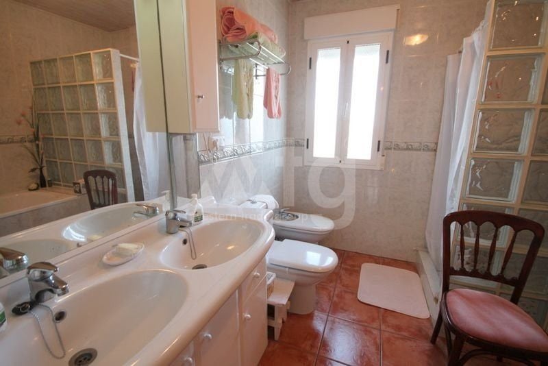 5 bedroom Villa in Torrevieja - FU90999 - Photo - 18