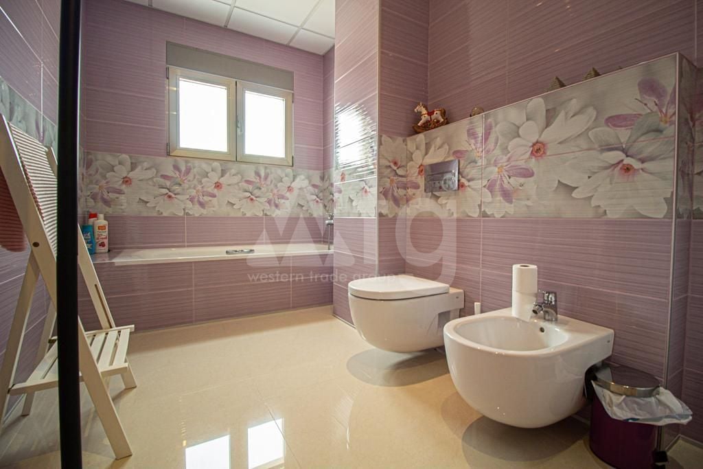 6 bedroom Villa in Alfaz del Pi - SV67360 - Photo - 21