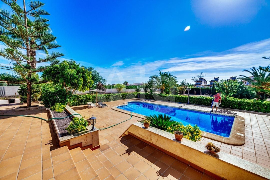 Villa de 4 chambres à Los Montesinos - SV67362 - Photo - 3