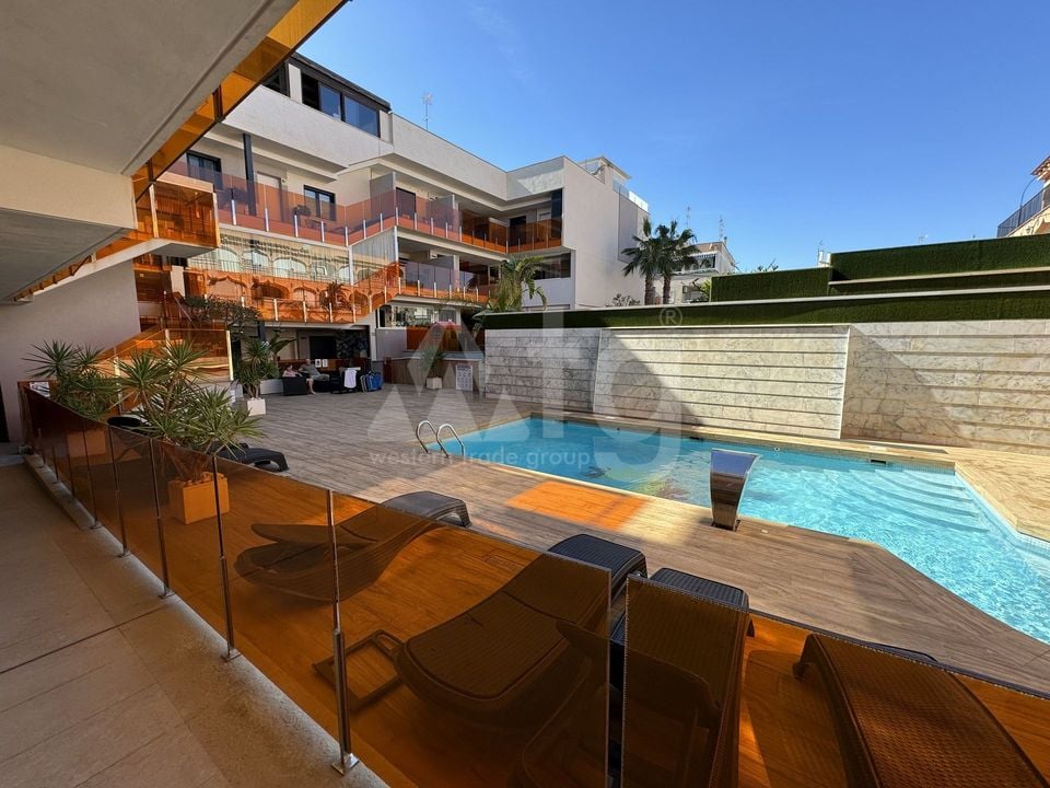 2 bedroom Apartment in Torrevieja - SH68187 - Photo - 2