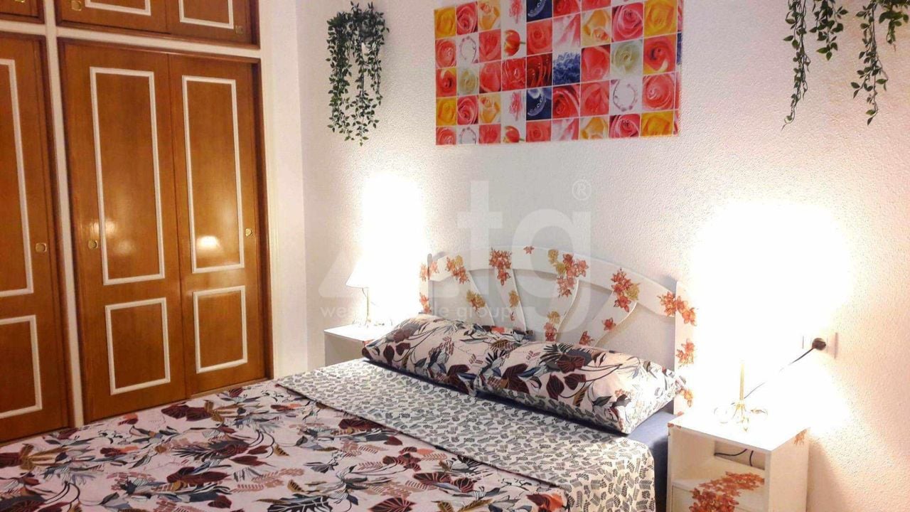 2 bedroom Apartment in Torrevieja - SV68597 - Photo - 4