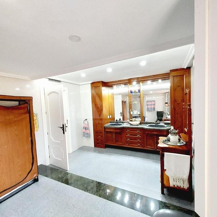 7 bedroom Villa in Cabo Roig - SV68598 - Photo - 21