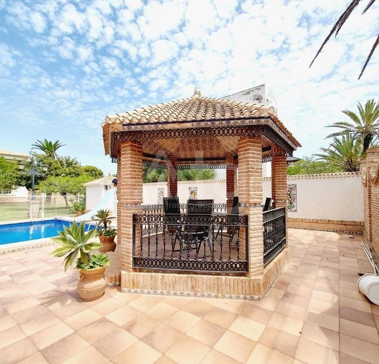 7 bedroom Villa in Cabo Roig - SV68598 - Photo - 52