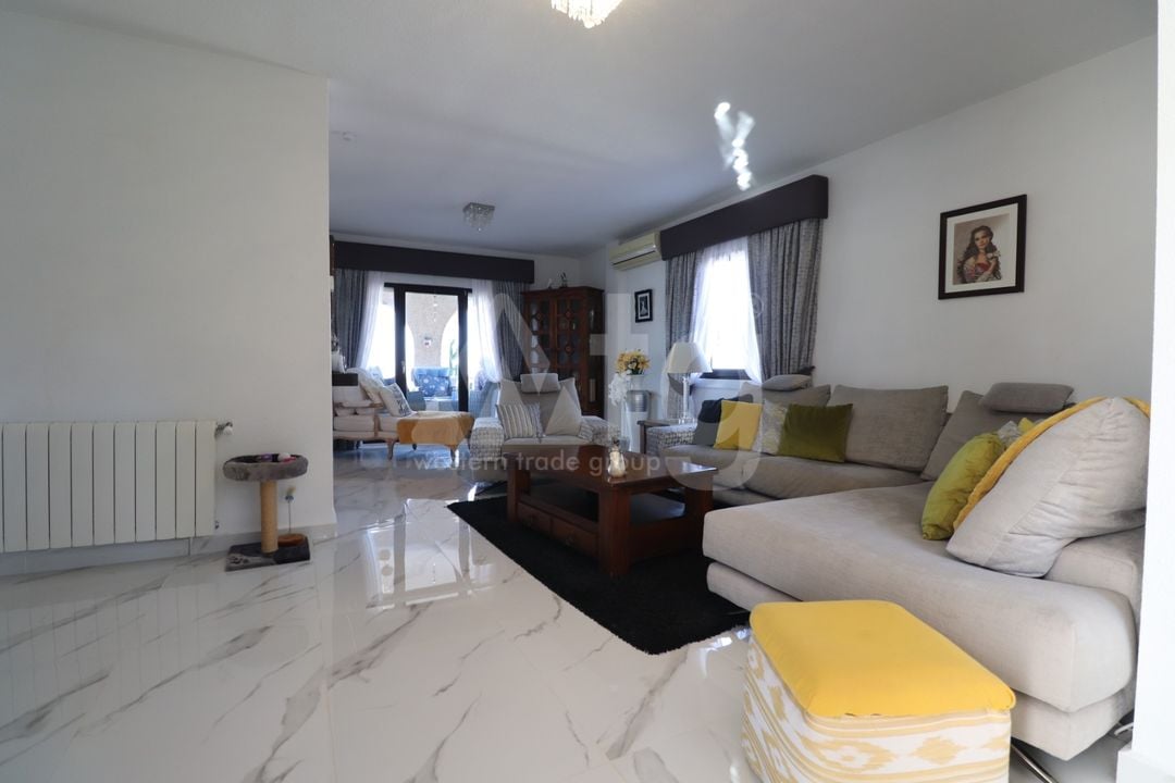5 bedroom Villa in Algorfa - VRE69039 - Photo - 6