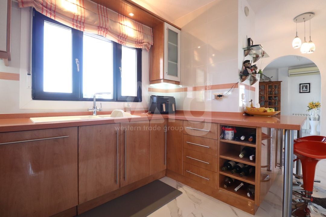 5 bedroom Villa in Algorfa - VRE69039 - Photo - 11