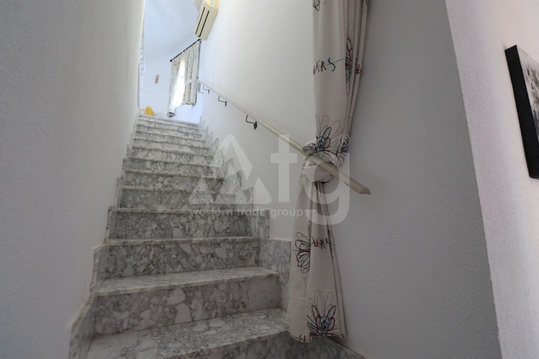 5 bedroom Villa in Algorfa - VRE69039 - Photo - 35
