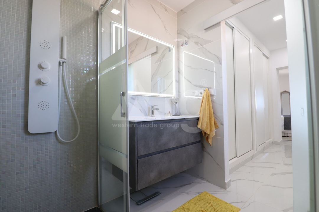 5 bedroom Villa in Algorfa - VRE69039 - Photo - 29