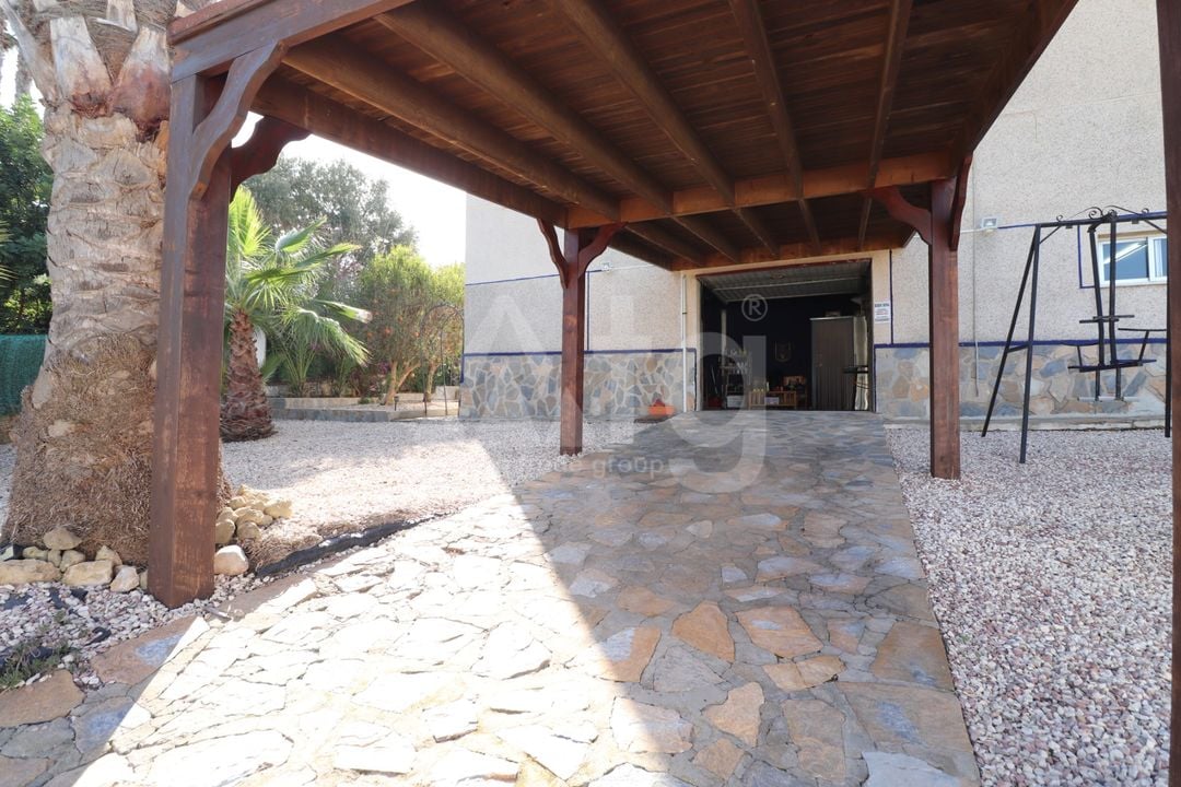 5 bedroom Villa in Algorfa - VRE69039 - Photo - 39