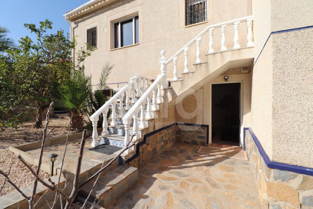 5 bedroom Villa in Algorfa - VRE69039 - Photo - 42