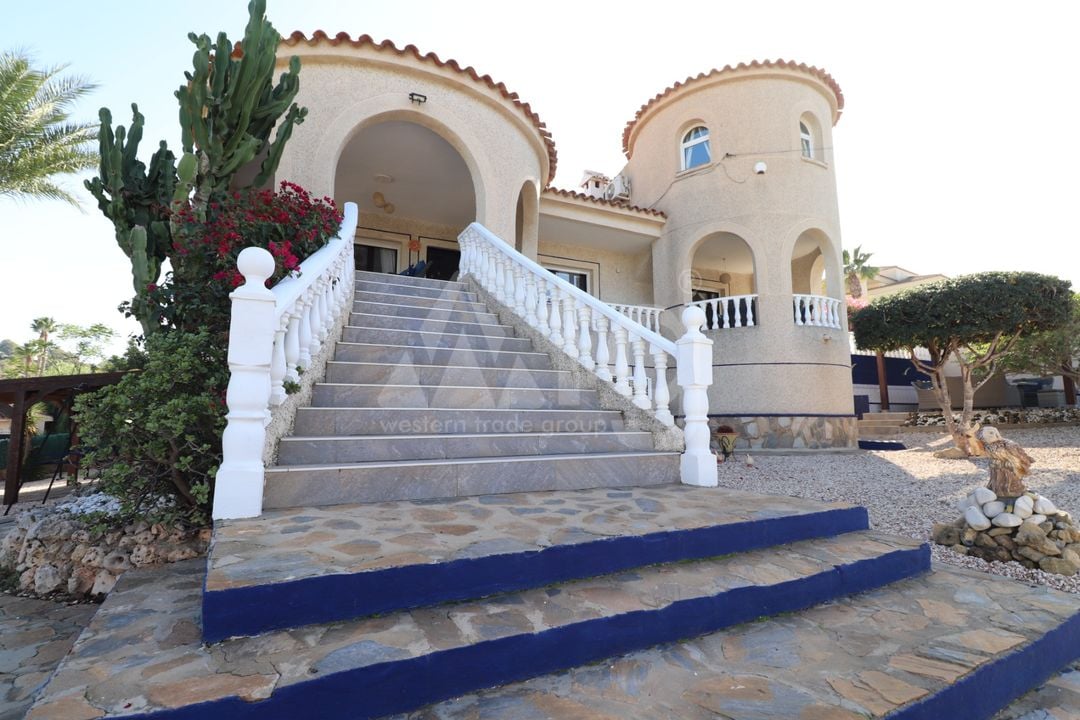 5 bedroom Villa in Algorfa - VRE69039 - Photo - 3