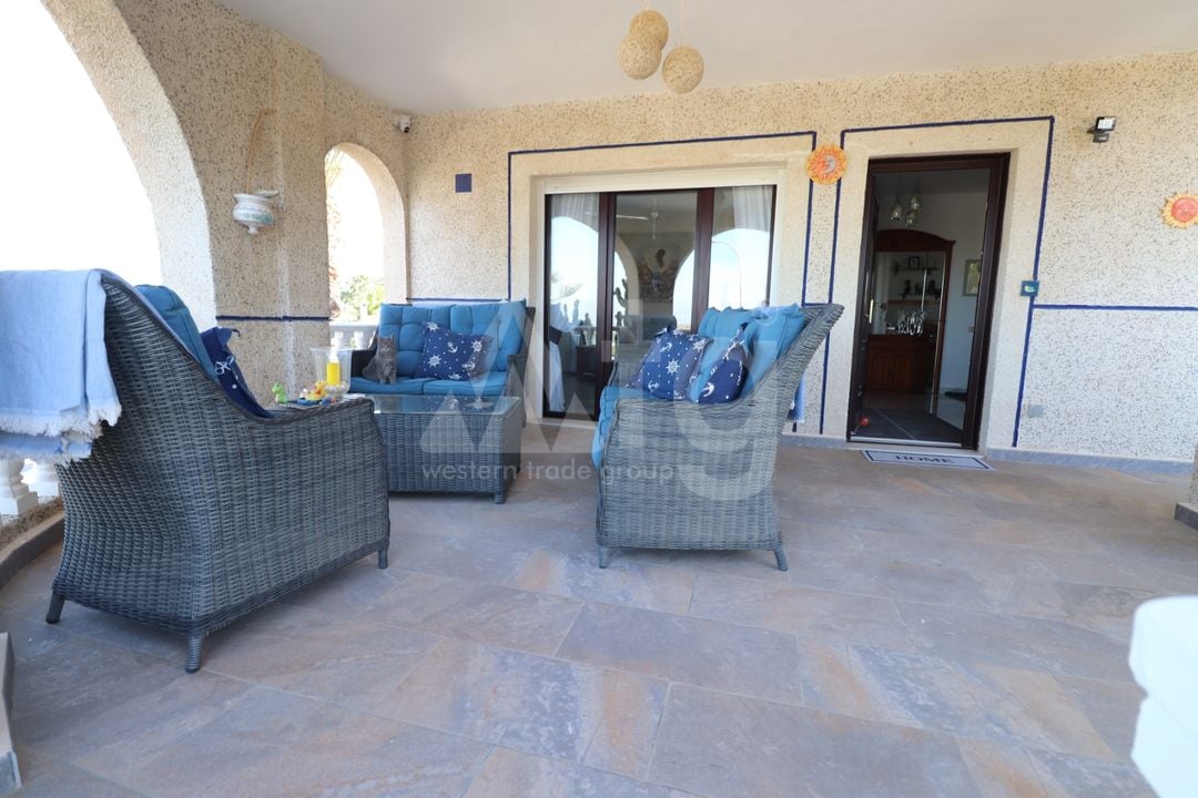 5 bedroom Villa in Algorfa - VRE69039 - Photo - 41