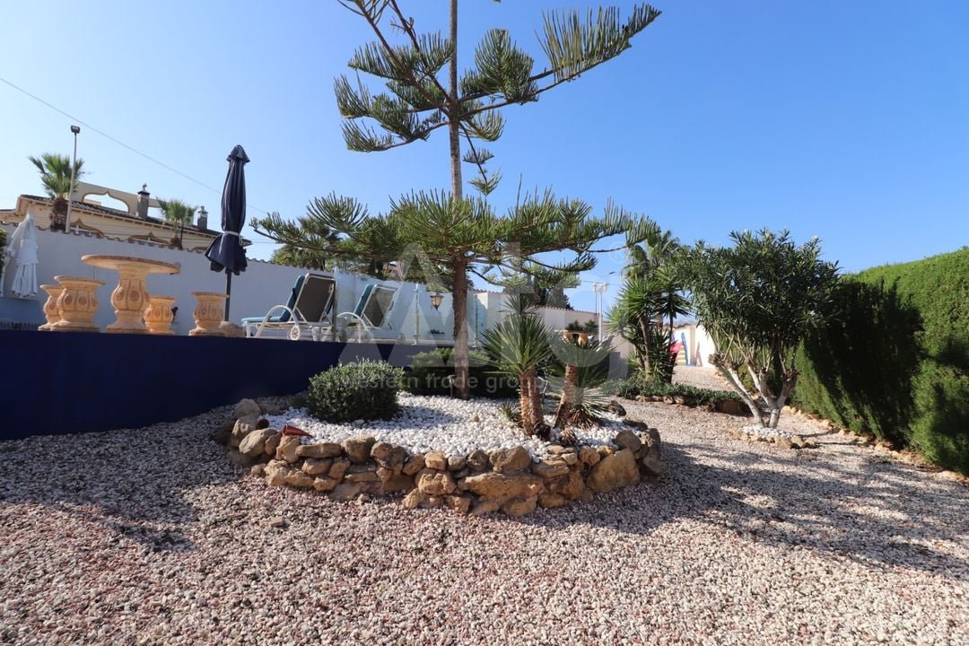 5 bedroom Villa in Algorfa - VRE69039 - Photo - 46