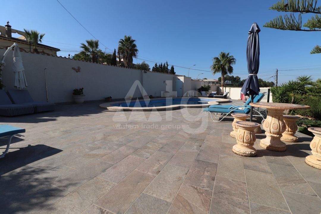 5 bedroom Villa in Algorfa - VRE69039 - Photo - 47