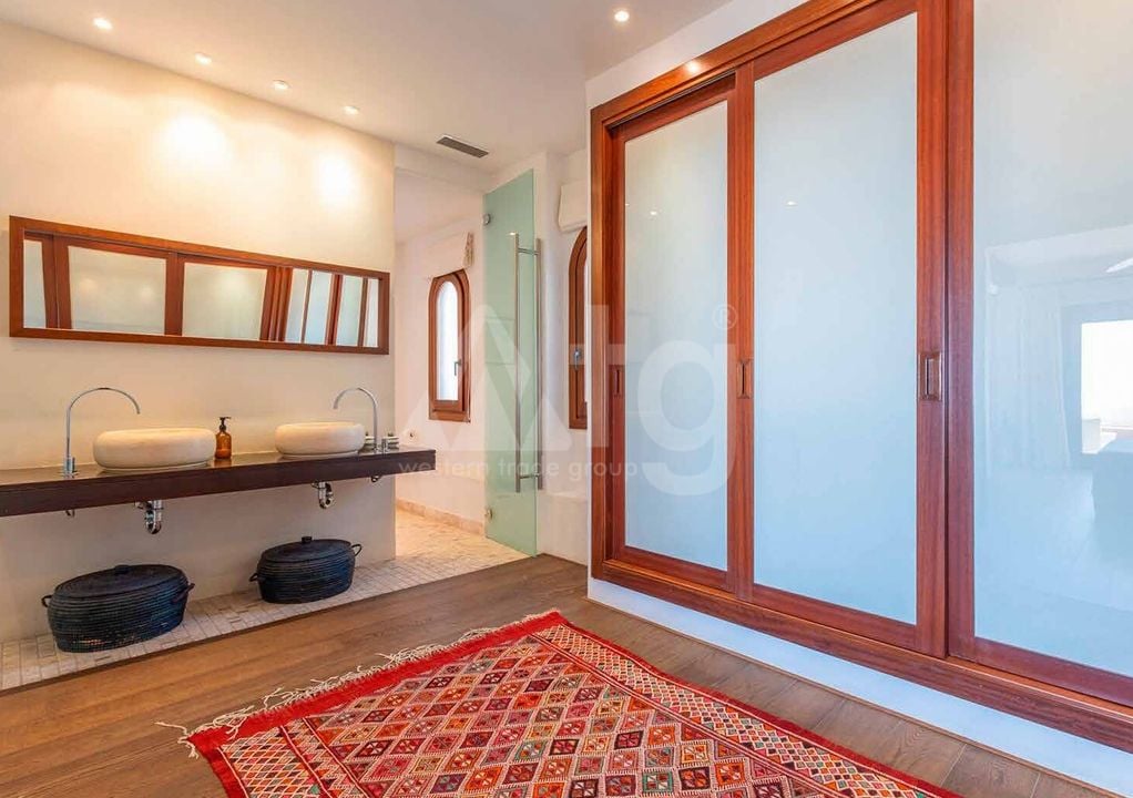 5 bedroom Villa in Finestrat - GMP104080 - Photo - 17