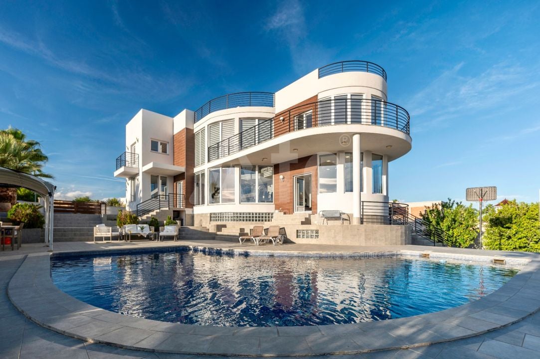 7 bedroom Villa in Alfaz del Pi - CGN69345 - Photo - 1