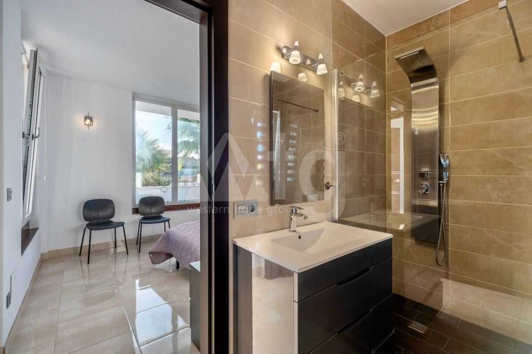 7 bedroom Villa in Alfaz del Pi - CGN69345 - Photo - 15