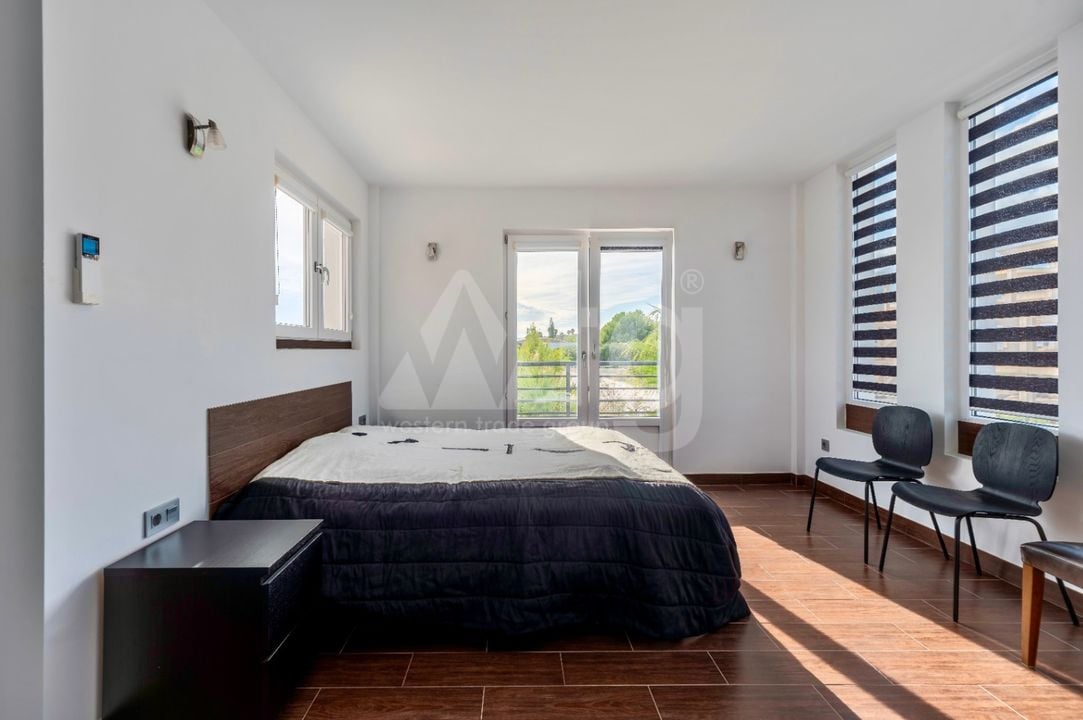 7 bedroom Villa in Alfaz del Pi - CGN69345 - Photo - 12