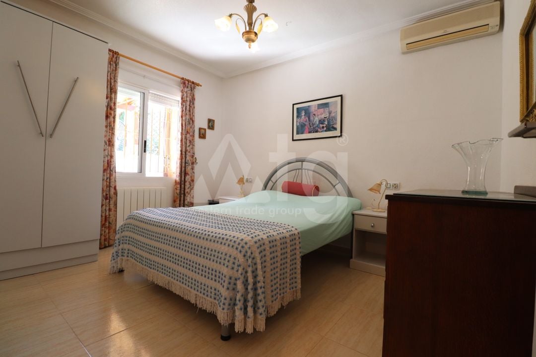 3 bedroom Villa in Algorfa - VRE69849 - Photo - 17