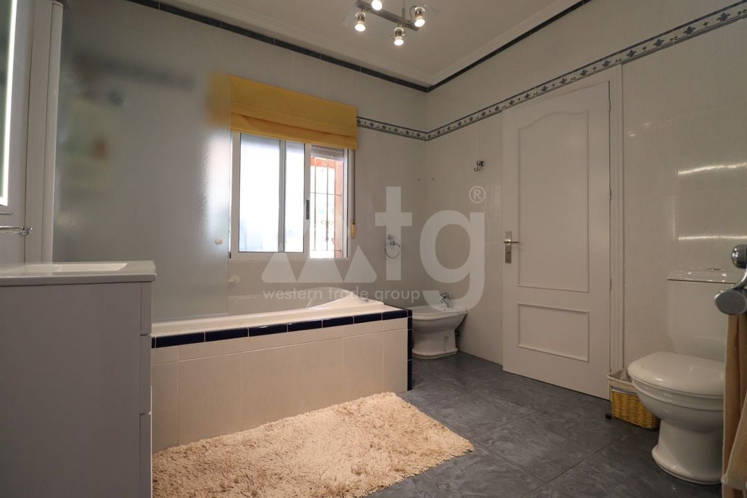 3 bedroom Villa in Algorfa - VRE69849 - Photo - 23