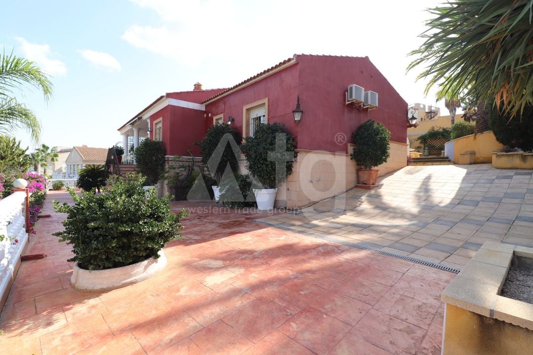 3 bedroom Villa in Algorfa - VRE69849 - Photo - 35