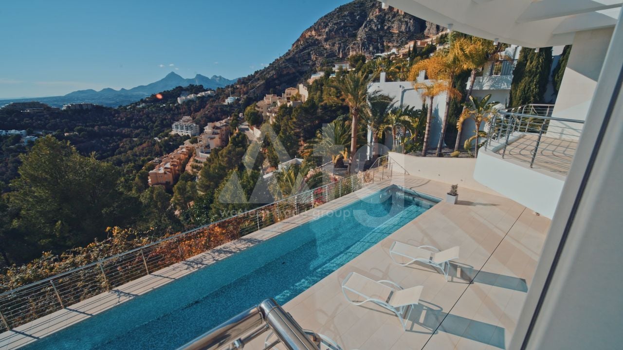 5 bedroom Villa in Altea Hills - LR70075 - Photo - 9