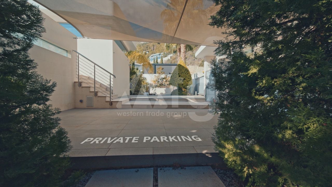 5 bedroom Villa in Altea Hills - LR70075 - Photo - 17