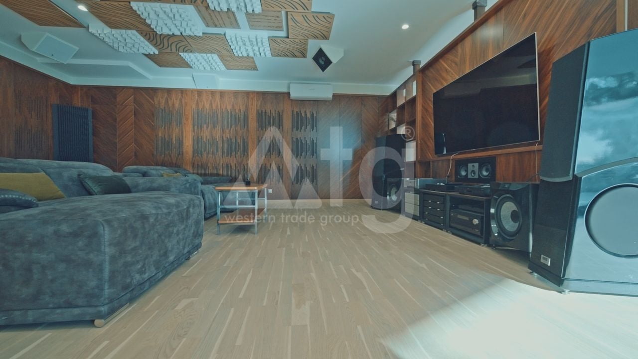5 bedroom Villa in Altea Hills - LR70075 - Photo - 37