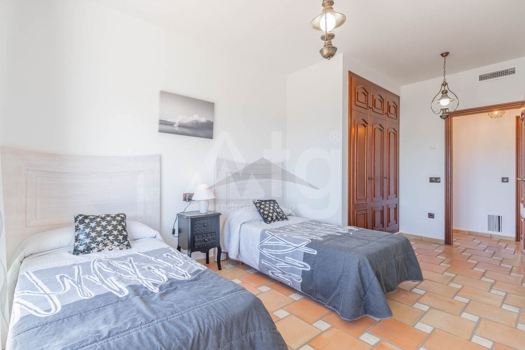 4 bedroom Villa in Moraira - OH70136 - Photo - 17