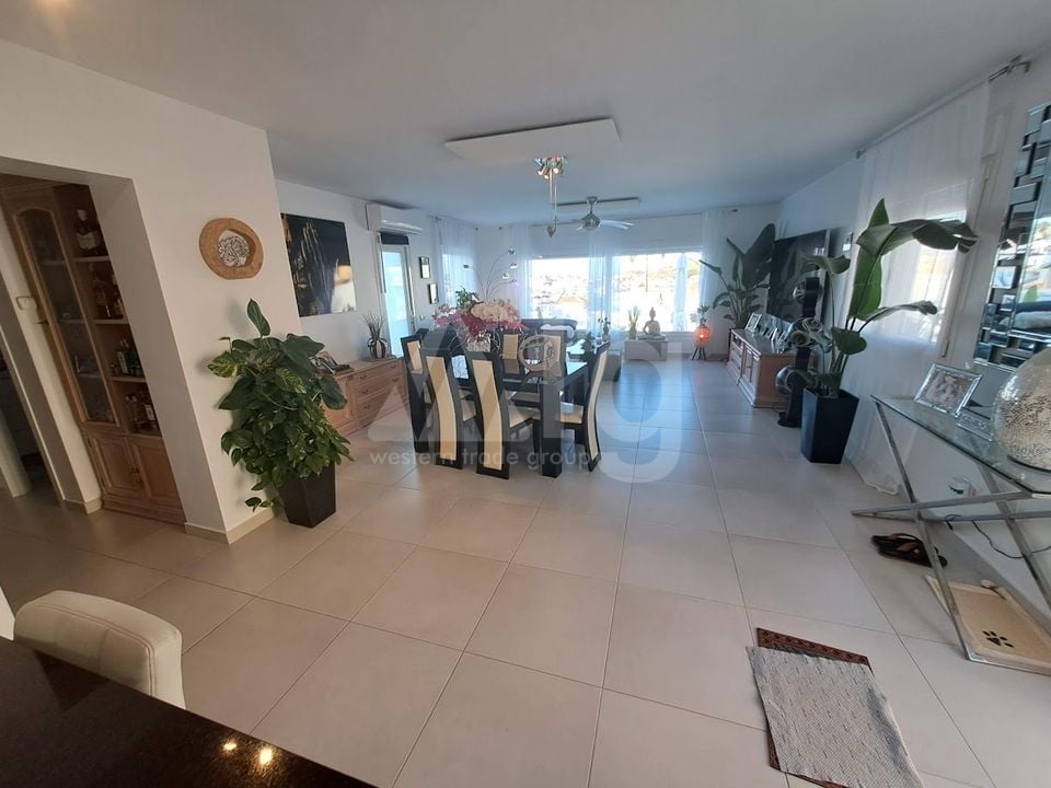 6 bedroom Villa in Ciudad Quesada - EE70171 - Photo - 9