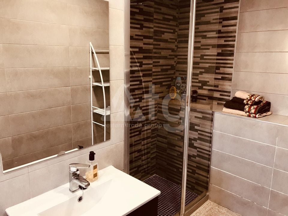6 bedroom Villa in Ciudad Quesada - EE70171 - Photo - 24
