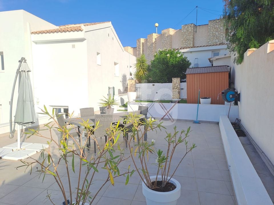 6 bedroom Villa in Ciudad Quesada - EE70171 - Photo - 39
