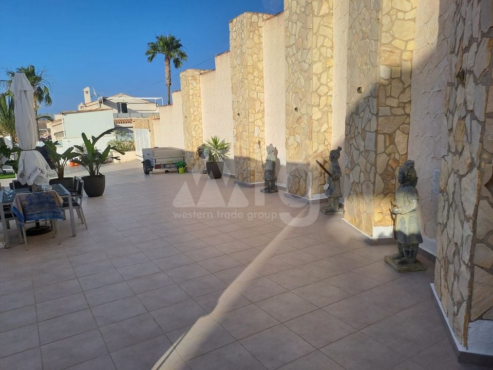 6 bedroom Villa in Ciudad Quesada - EE70171 - Photo - 47
