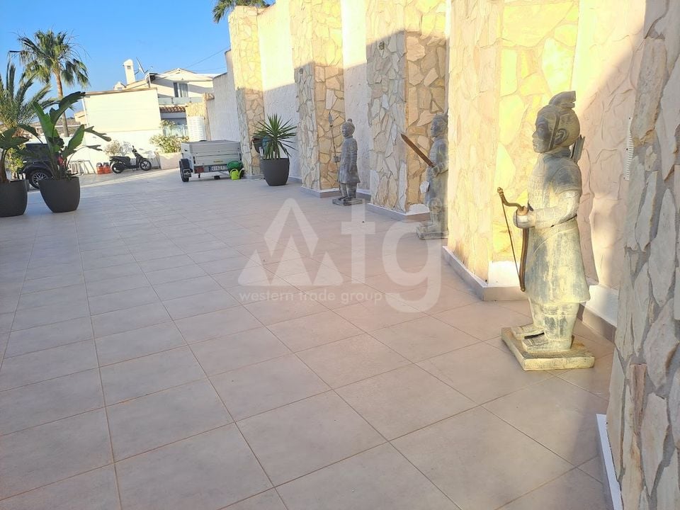 6 bedroom Villa in Ciudad Quesada - EE70171 - Photo - 48
