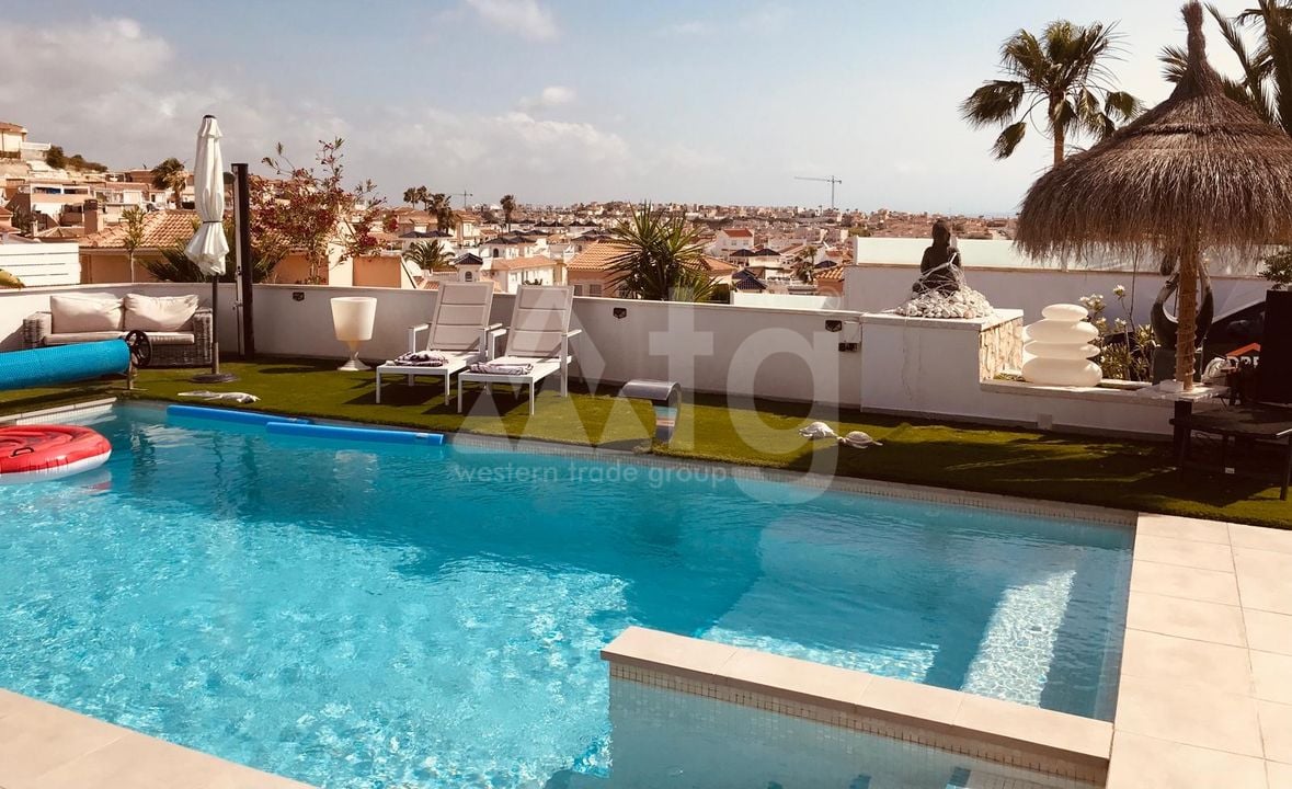 6 bedroom Villa in Ciudad Quesada - EE70171 - Photo - 5