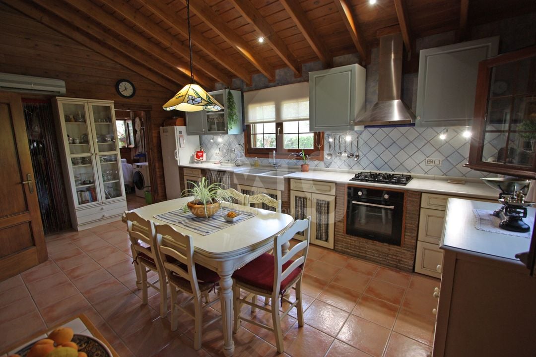 3 bedroom Villa in Orba - PGP70426 - Photo - 11