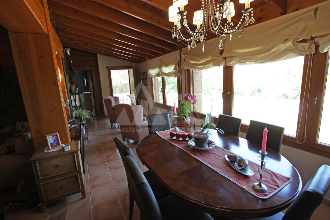 3 bedroom Villa in Orba - PGP70426 - Photo - 8