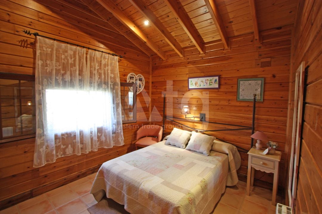 3 bedroom Villa in Orba - PGP70426 - Photo - 16