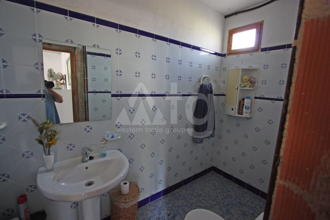 3 bedroom Villa in Orba - PGP70426 - Photo - 21